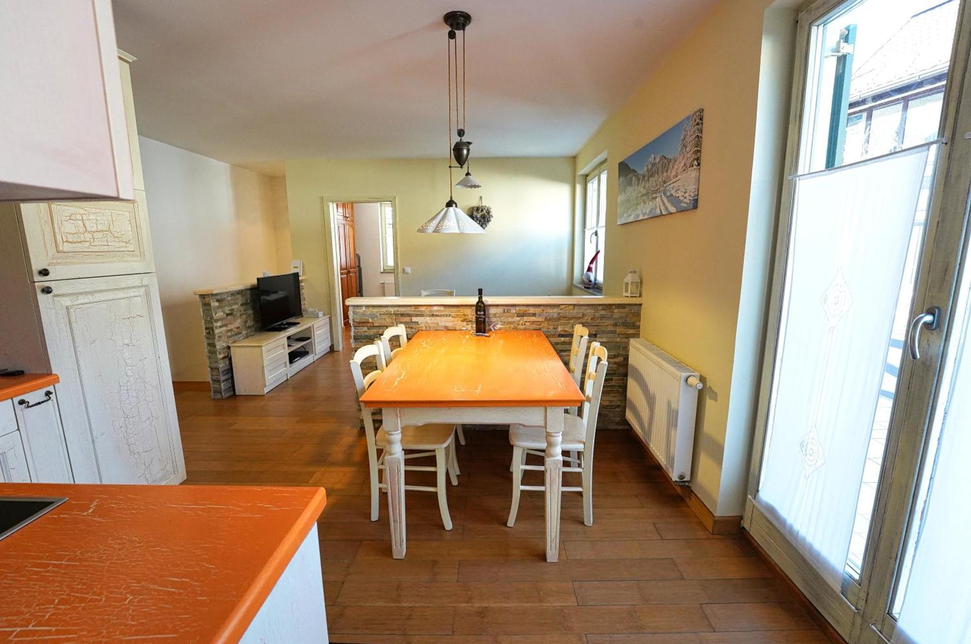 Apartment Mojstrovka With Terrace In City Center Kranjska Gora Exterior foto